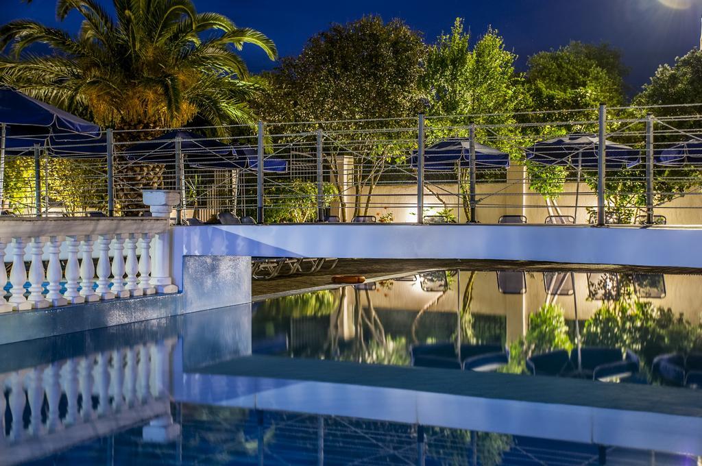 Olive Grove Studios & Apartments スヴォロナータ エクステリア 写真